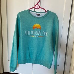 Zion national park crewneck sweatshirt, women’s teal turquoise size small